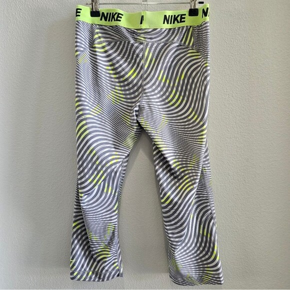 Nike pro cropped leggings black, yellow and white patterned size large - Picture 1 of 4